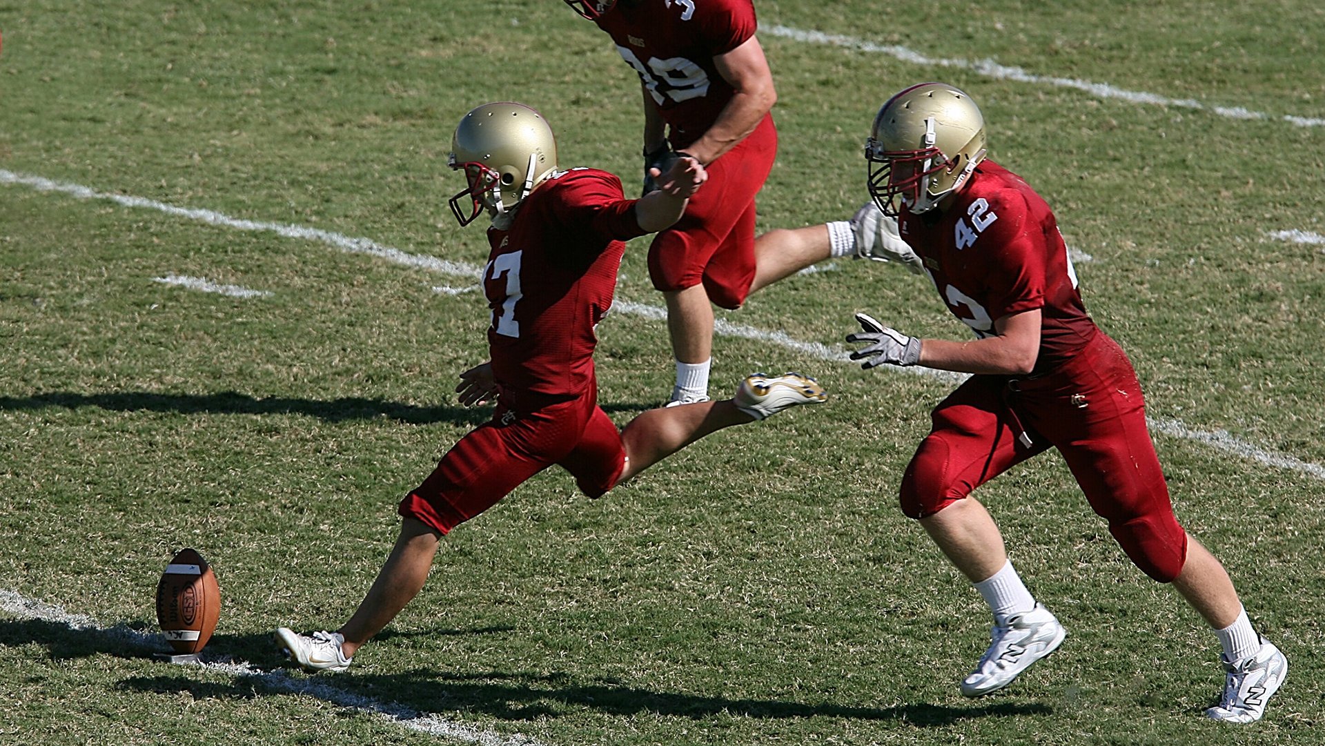 史上最“炸裂”扣篮：谁的动作让你疯狂尖叫？，扣篮劲爆的球员